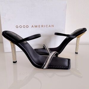 NEW! Good American Heels, Size 9,5, Satin Black with Crystals